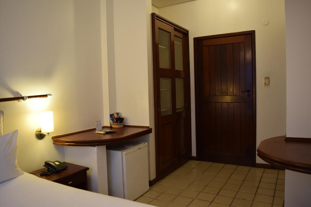 Hotel Pousada Encanto De Itapoan Salvador Kültér fotó