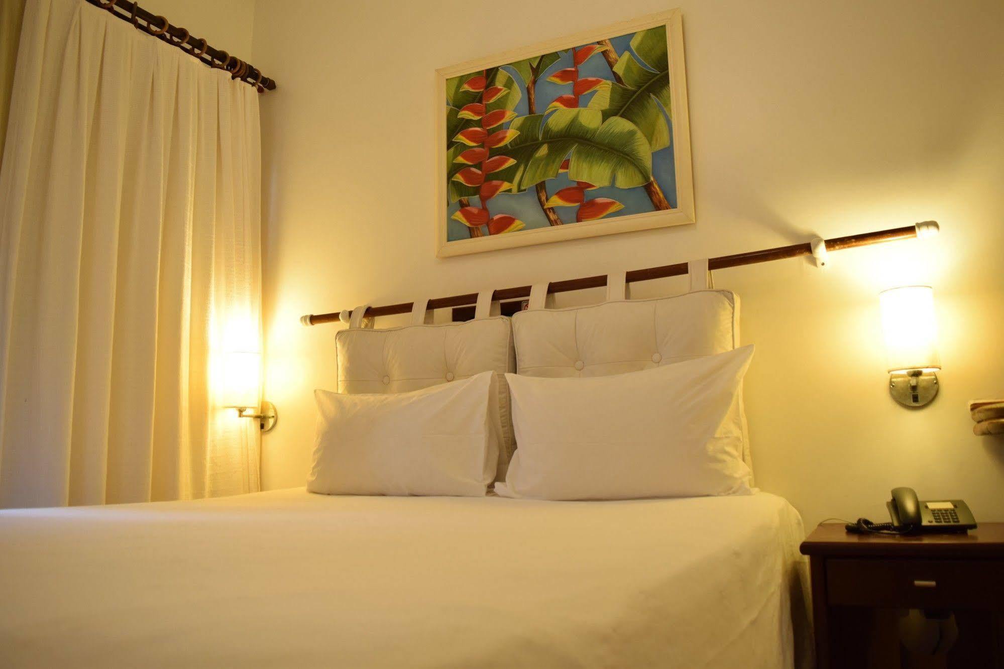Hotel Pousada Encanto De Itapoan Salvador Kültér fotó